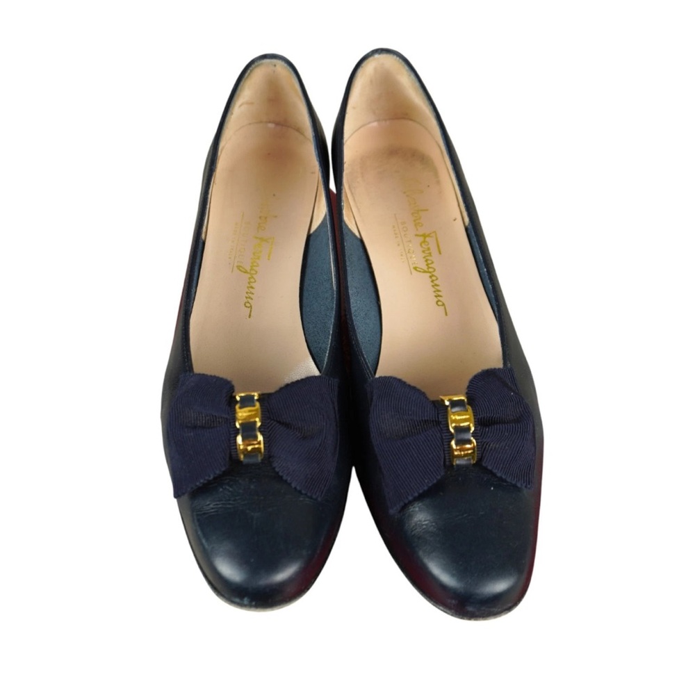 Salvatore Ferragamo Blue Patent Leather Vara Bow Heels Sz 9.5 A2 Made In Italy - Picture 3 of 15